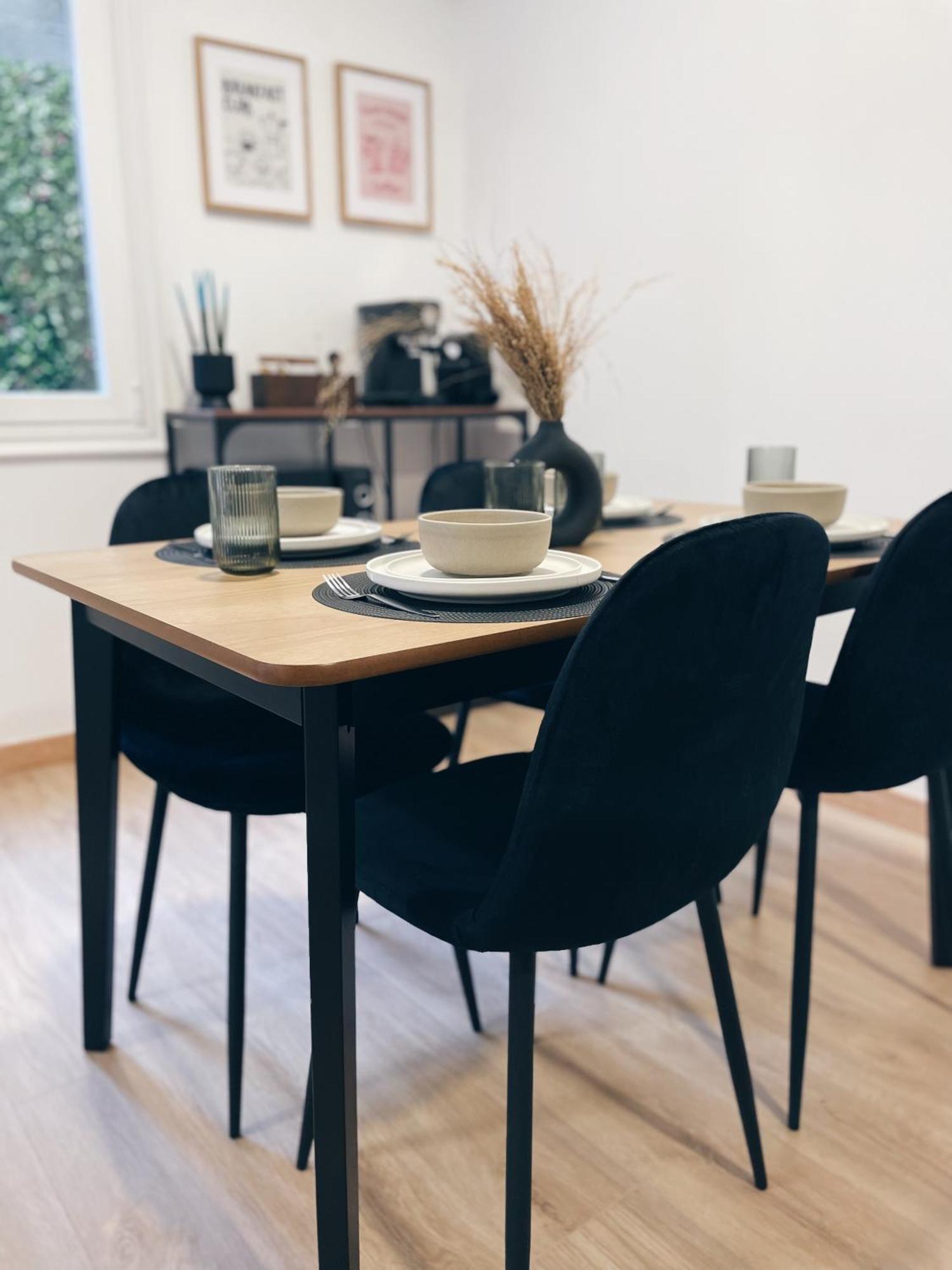Apartamento Con Terraza En El Centro De *
